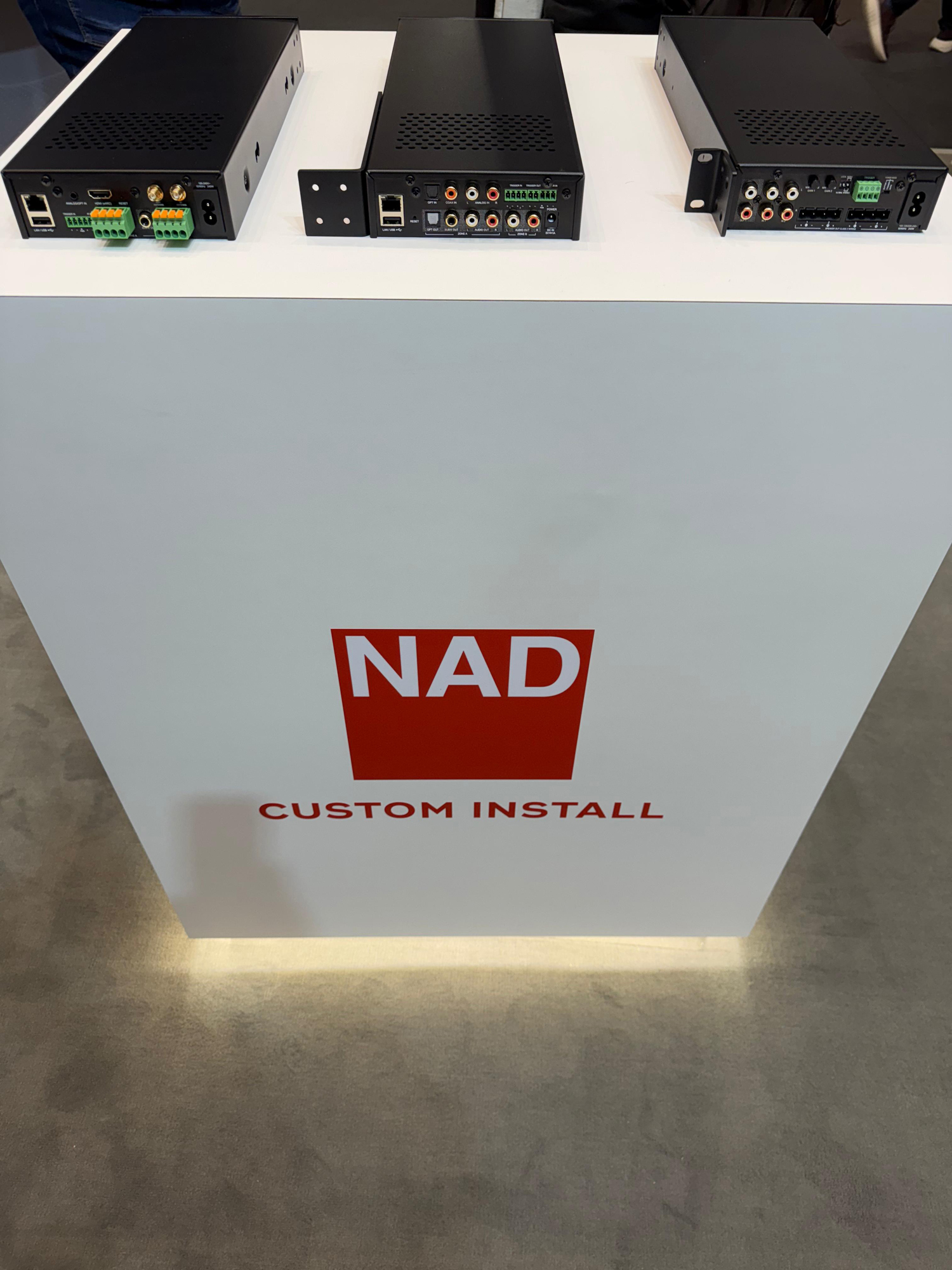 NAD, BLUESOUND y PSB en el ISE 2025